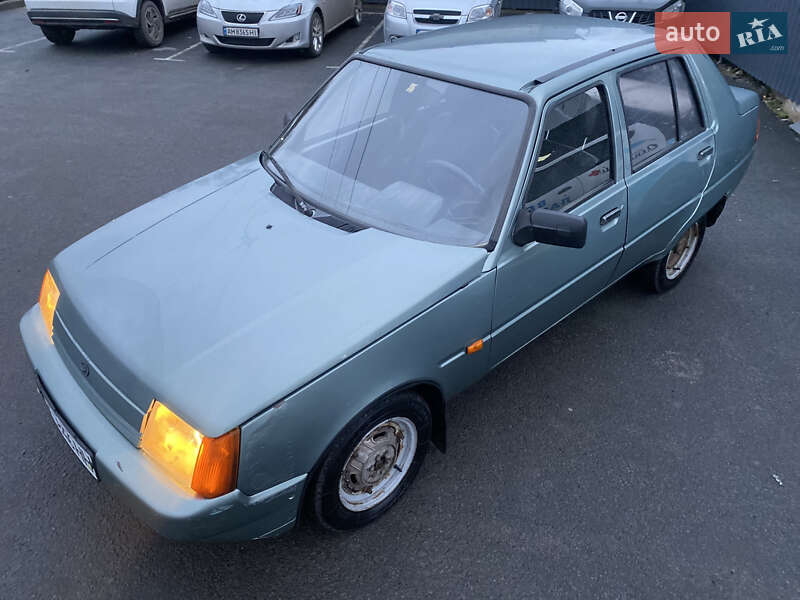 Ліфтбек ЗАЗ 1103 Славута 2005 в Житомирі