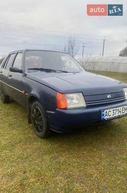 Лифтбек ЗАЗ 1103 Славута 2009 в Старой Выжевке