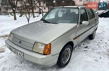 Лифтбек ЗАЗ 1103 Славута 2007 в Ровно