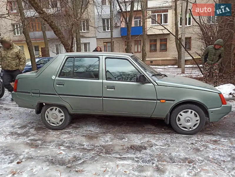 ЗАЗ 1103 Славута