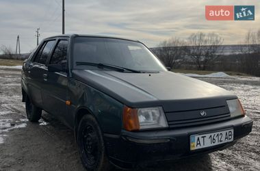 Лифтбек ЗАЗ 1103 Славута 2004 в Подгайцах