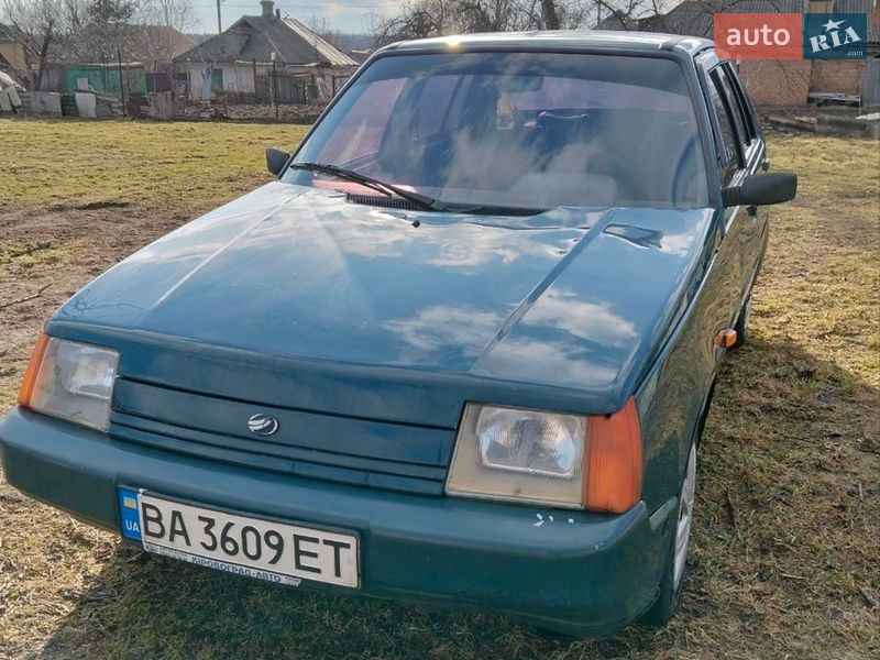 ЗАЗ 1103 Славута 2004