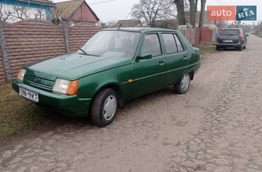 Лифтбек ЗАЗ 1103 Славута 2002 в Жашкове