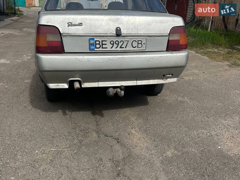 Лифтбек ЗАЗ 1103 Славута 2003 в Николаеве