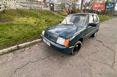 Лифтбек ЗАЗ 1103 Славута 2004 в Смеле