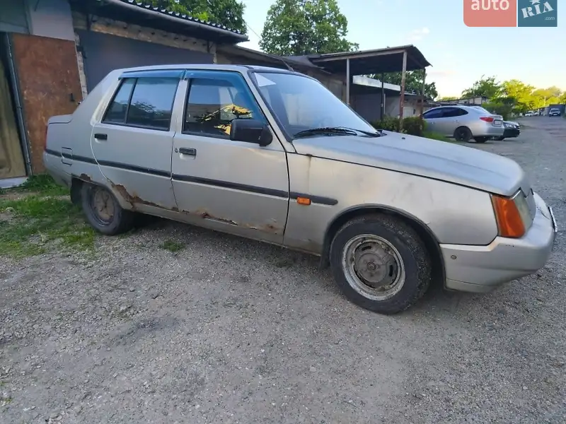 ЗАЗ 1103 Славута