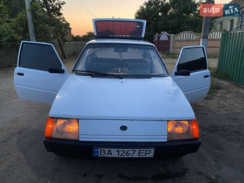 ЗАЗ 11055 2004