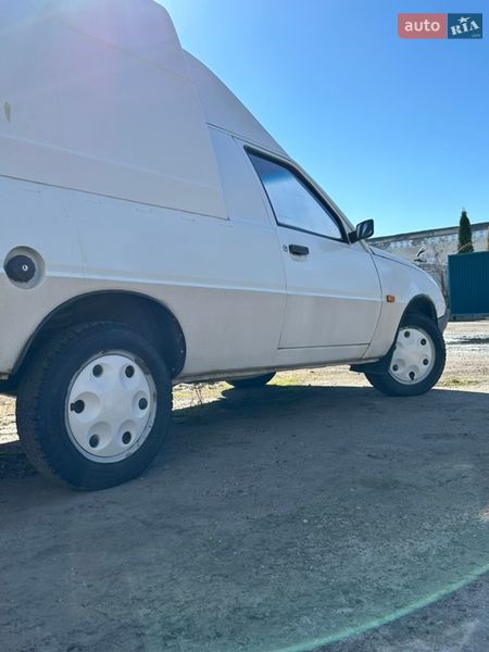 Грузовой фургон ЗАЗ 11055 2005 в Коростышеве