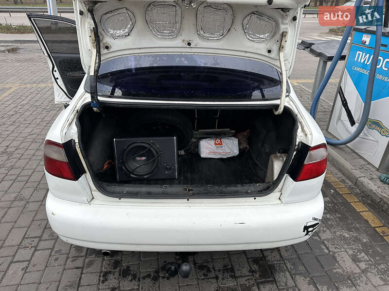 Седан ЗАЗ 1306 2002 в Днепре