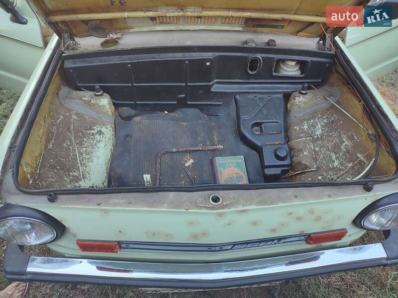 Седан ЗАЗ 968М 1986 в Лубнах