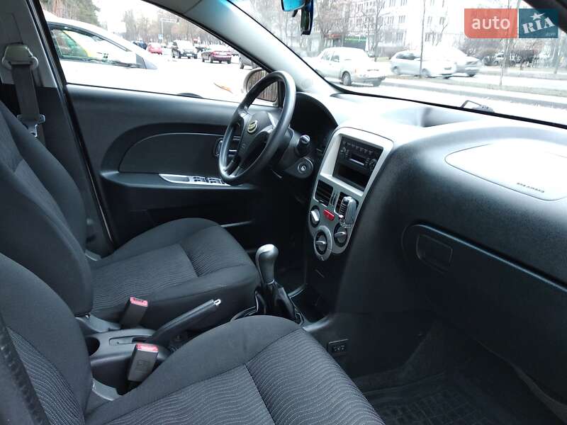 Хэтчбек ЗАЗ Forza 2012 в Киеве