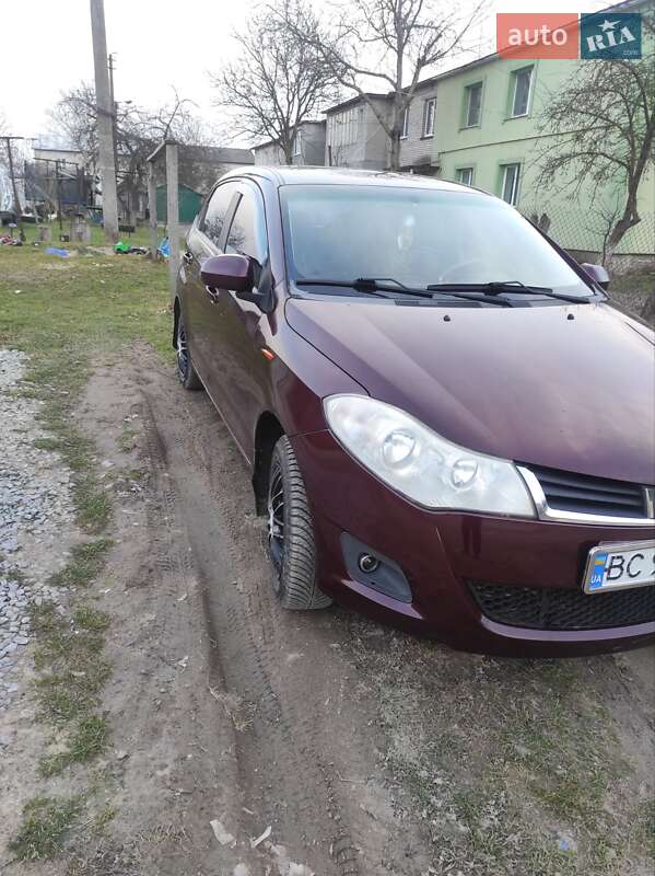 Хэтчбек ЗАЗ Forza 2011 в Лопатине