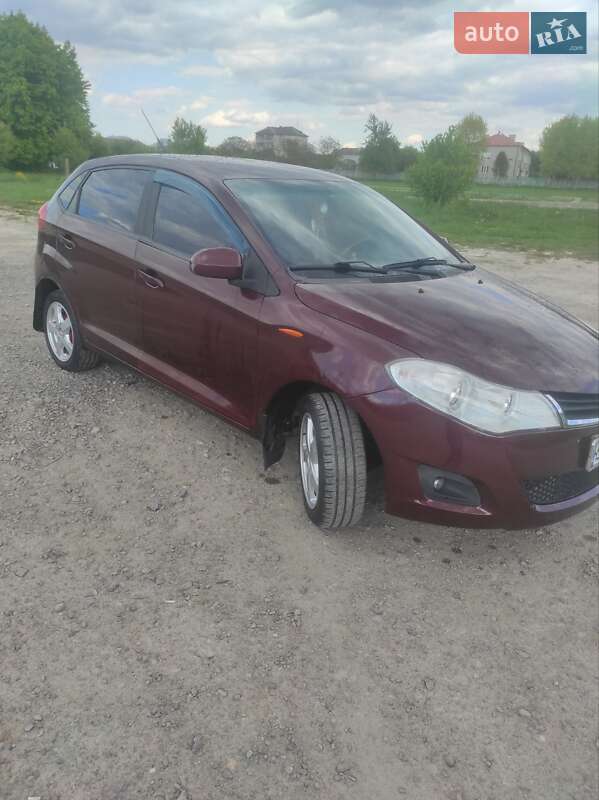 Хэтчбек ЗАЗ Forza 2011 в Лопатине