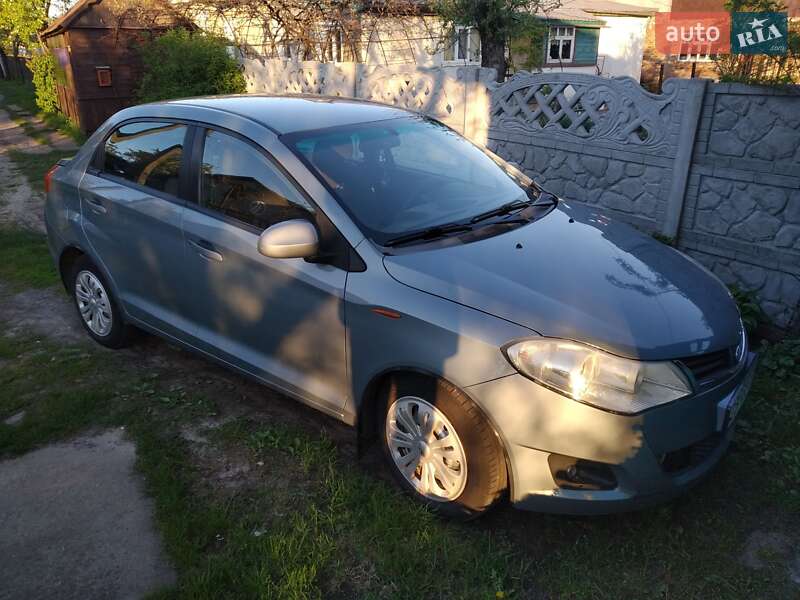 Ліфтбек ЗАЗ Forza 2013 в Чернігові