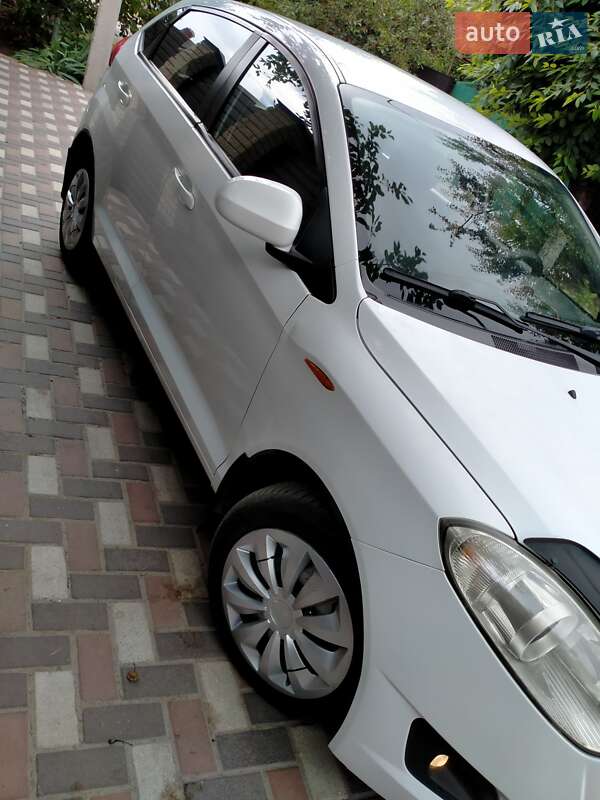 Хэтчбек ЗАЗ Forza 2015 в Кропивницком