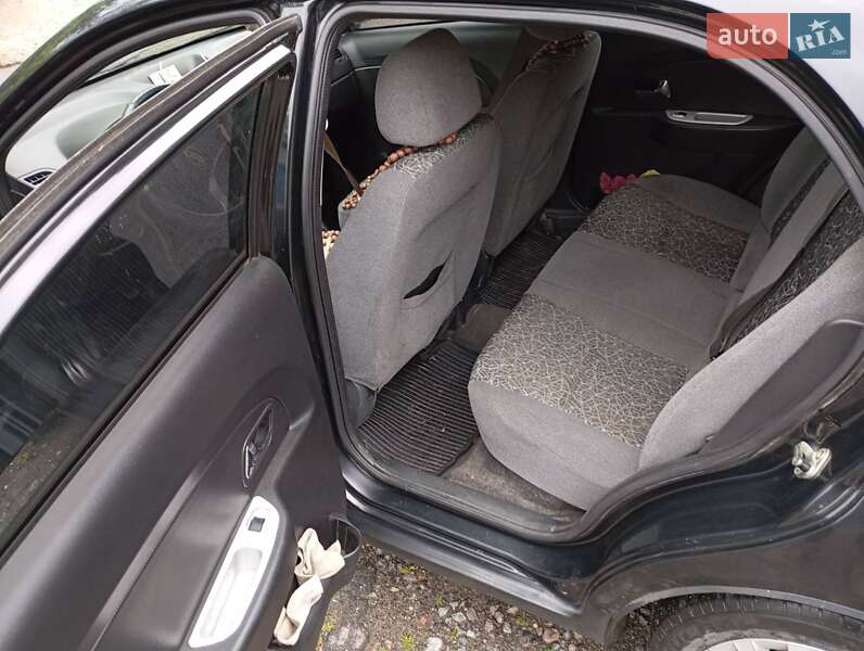 Лифтбек ЗАЗ Forza 2011 в Красилове фото 11 Лифтбек ЗАЗ Forza 2011 в Красилове