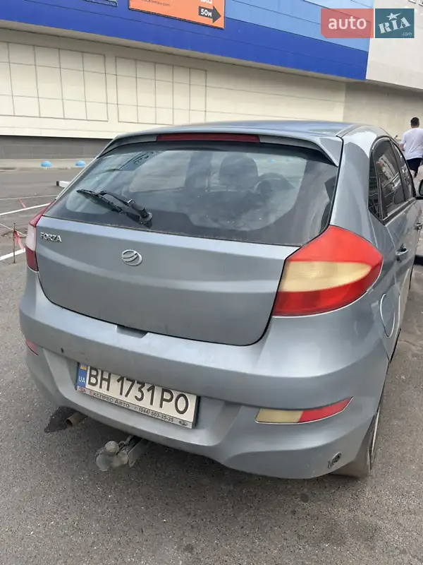 Хэтчбек ЗАЗ Forza 2015 в 