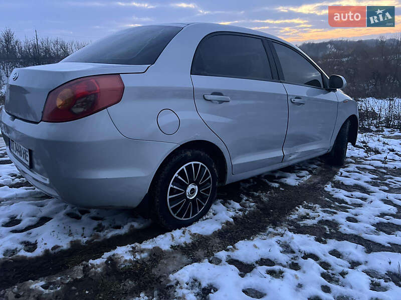 ЗАЗ Forza 2011