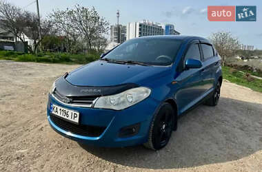 Хэтчбек ЗАЗ Forza 2012 в 