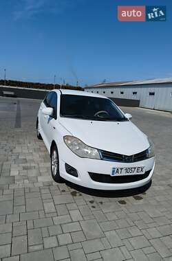 Хетчбек ЗАЗ Forza 2011 в Брошневі-Облозі