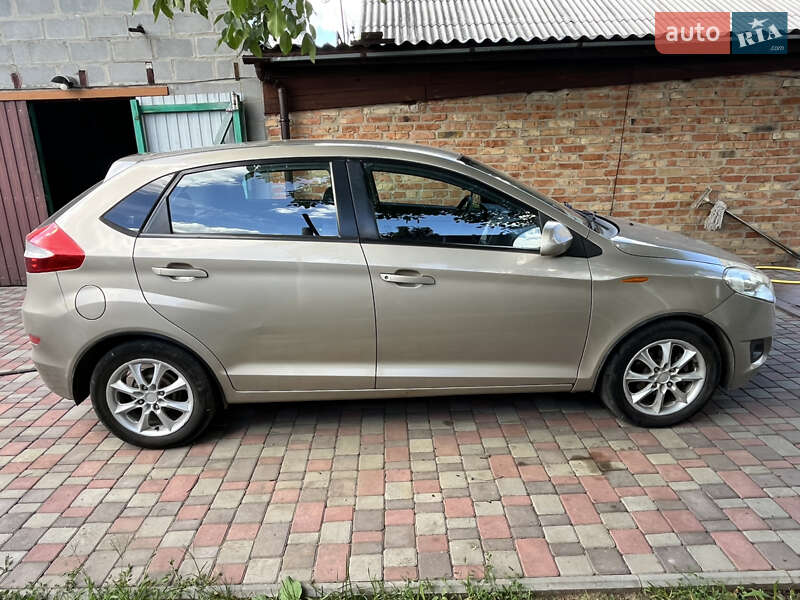 Хэтчбек ЗАЗ Forza 2015 в Александровке фото 9 Хэтчбек ЗАЗ Forza 2015 в Александровке