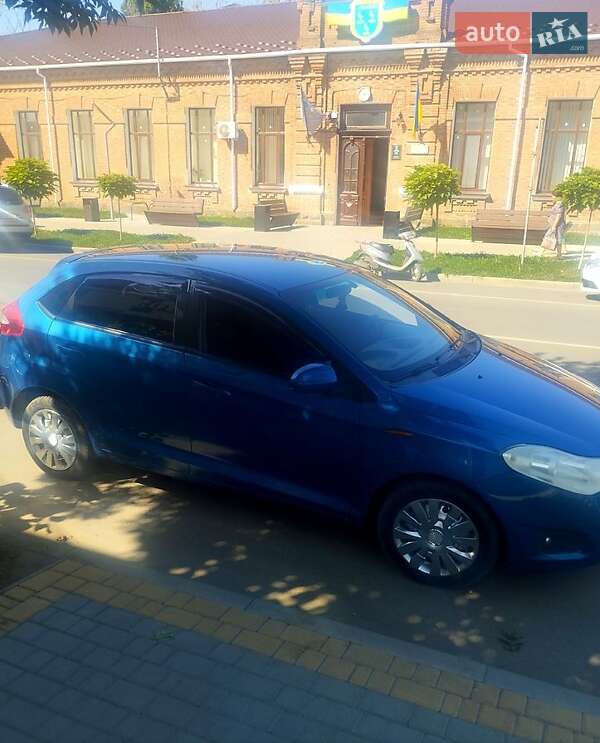 ЗАЗ Forza 2012
