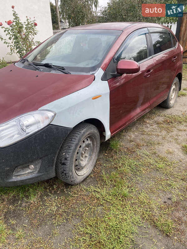 Хэтчбек ЗАЗ Forza 2013 в Киеве