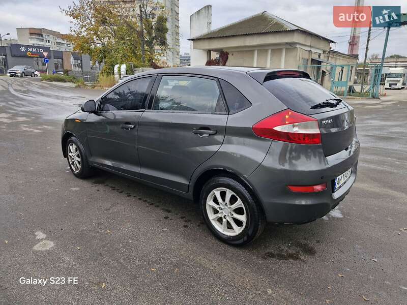 Хетчбек ЗАЗ Forza 2015 в Черняхові