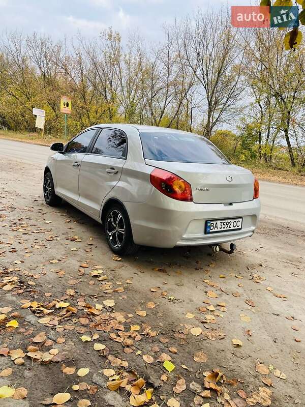 Лифтбек ЗАЗ Forza 2012 в Малой Виске