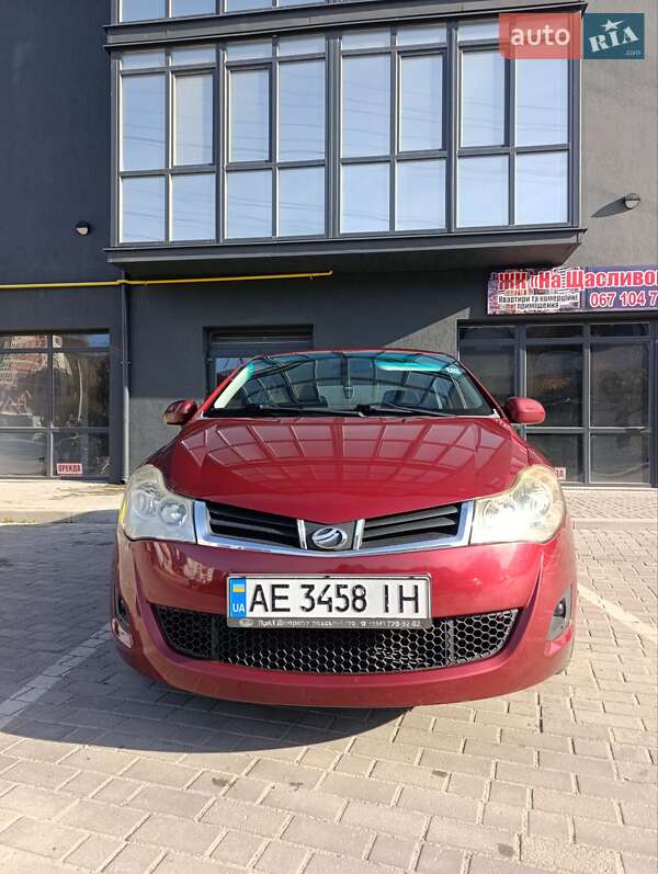 Хетчбек ЗАЗ Forza 2015 в Кременці