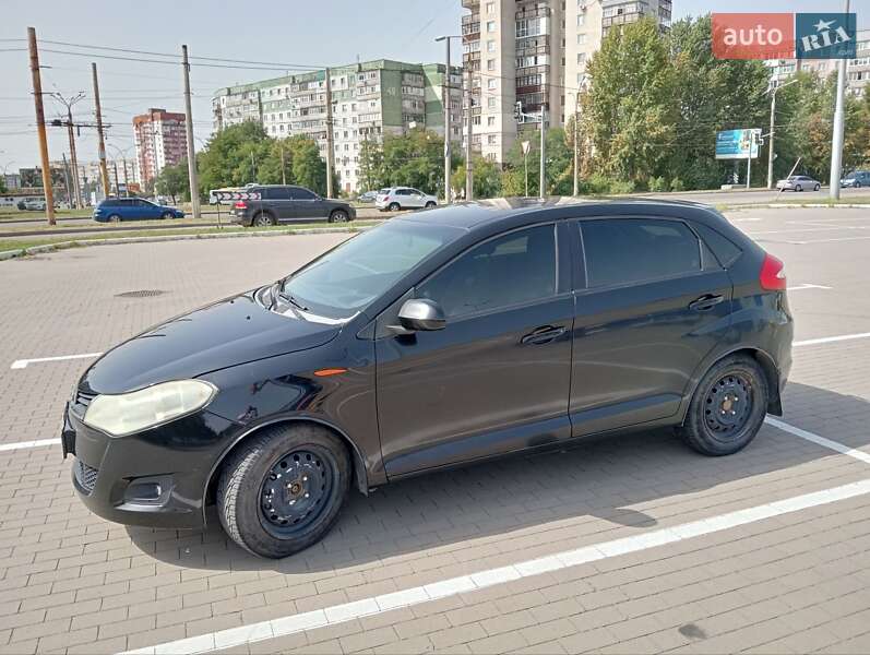 Хэтчбек ЗАЗ Forza 2012 в Сумах фото 5 Хэтчбек ЗАЗ Forza 2012 в Сумах