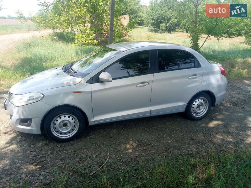 Ліфтбек ЗАЗ Forza 2011 в Нікополі