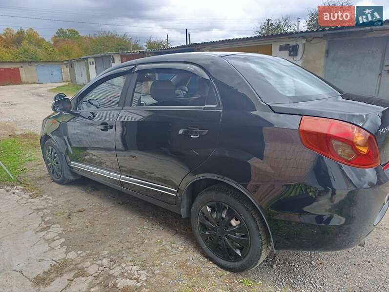 Лифтбек ЗАЗ Forza 2012 в Староконстантинове