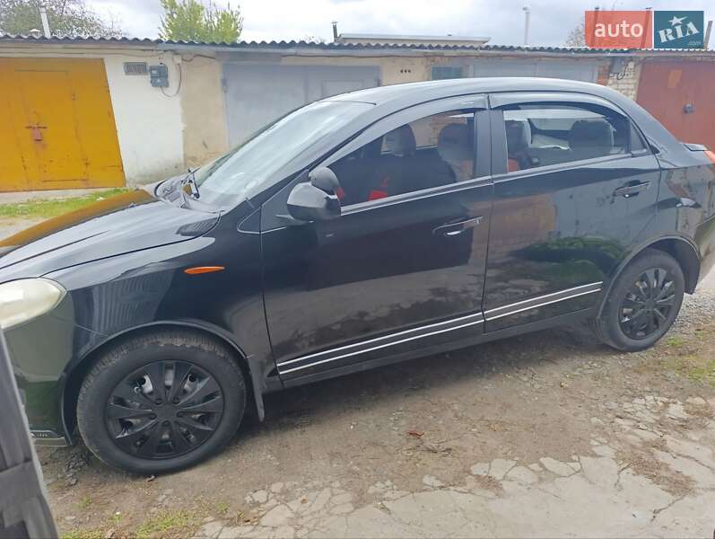 Лифтбек ЗАЗ Forza 2012 в Староконстантинове