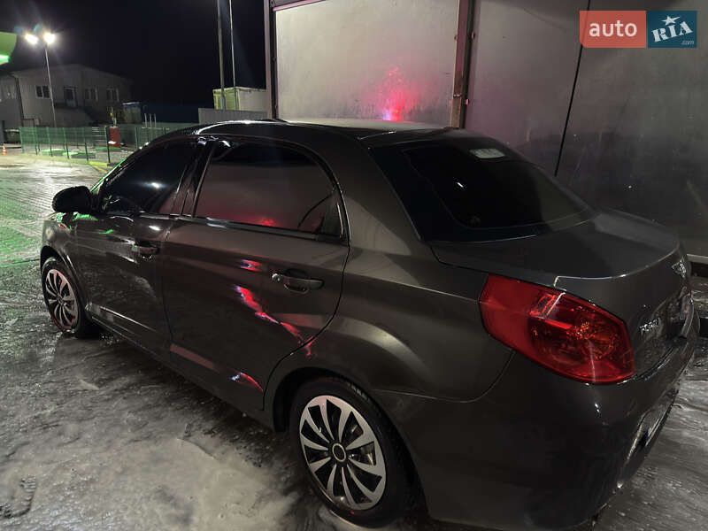 Хетчбек ЗАЗ Forza 2011 в Мельниці-Подільській