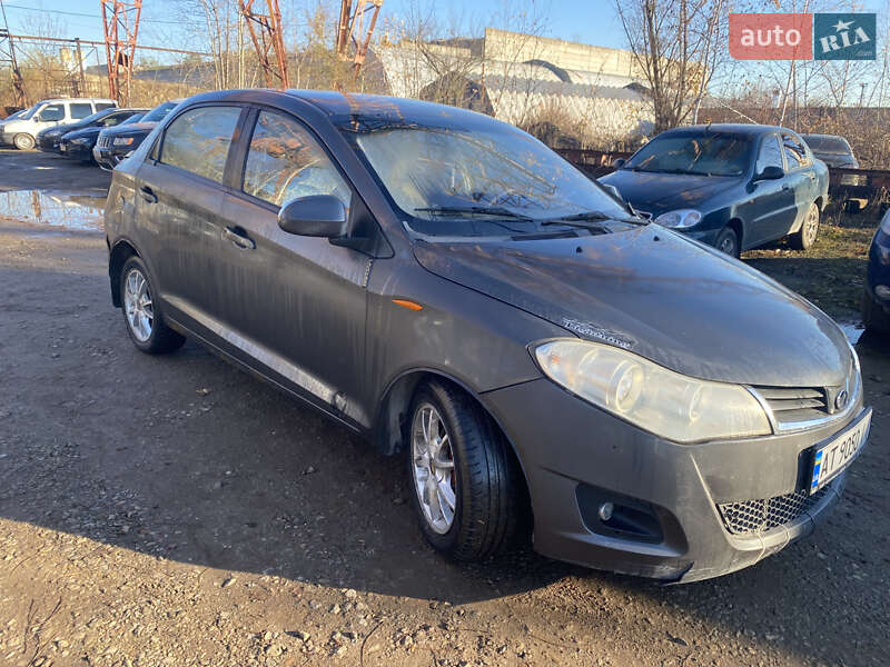 Ліфтбек ЗАЗ Forza 2012 в Львові