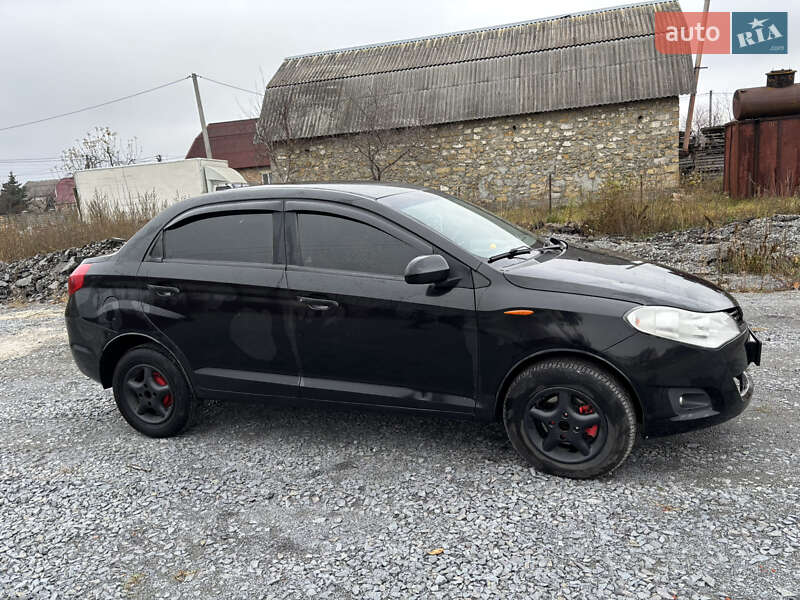 Ліфтбек ЗАЗ Forza 2011 в Звягелі