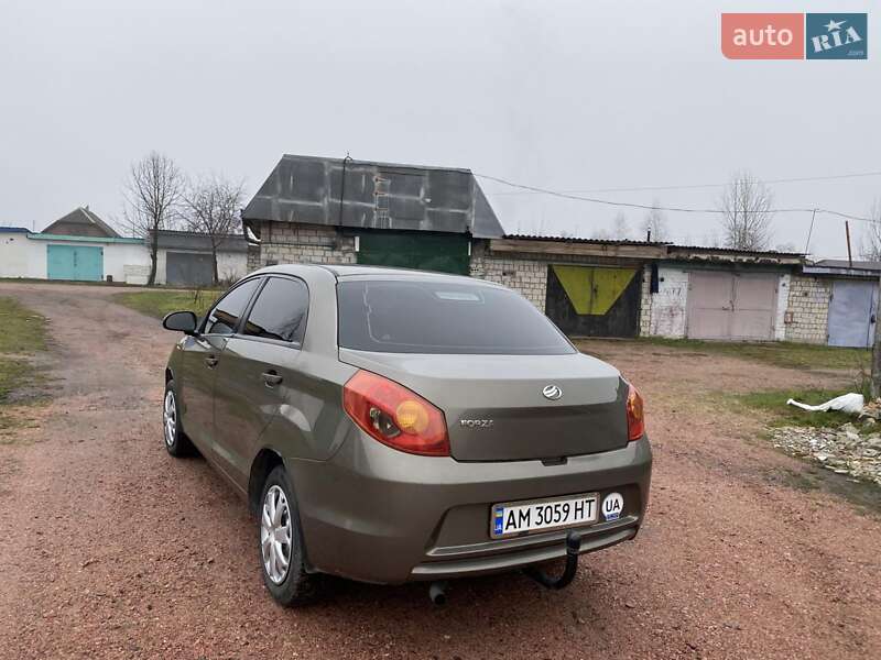 Ліфтбек ЗАЗ Forza 2012 в Овручі