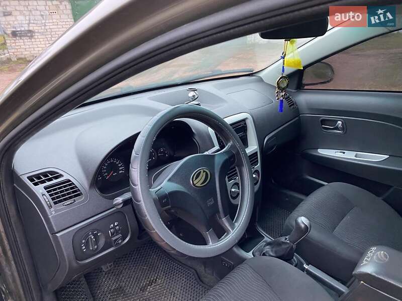 Ліфтбек ЗАЗ Forza 2012 в Овручі