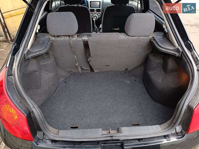 Ліфтбек ЗАЗ Forza 2011 в Харкові фото 9 Ліфтбек ЗАЗ Forza 2011 в Харкові