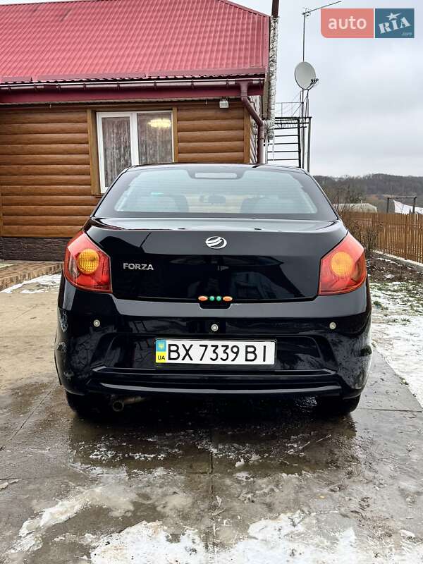 Хэтчбек ЗАЗ Forza 2012 в Хмельницком