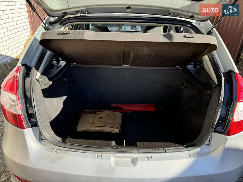 Хэтчбек ЗАЗ Forza 2011 в Виннице