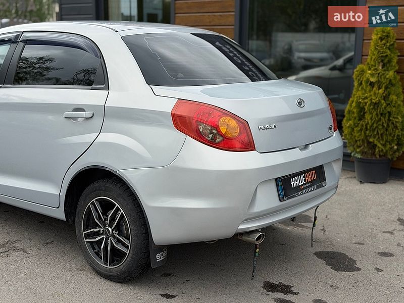 Лифтбек ЗАЗ Forza 2011 в Шептицькому