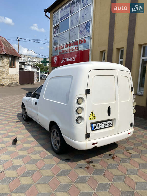 Другие грузовики ЗАЗ Lanos Cargo 2011 в Житомире