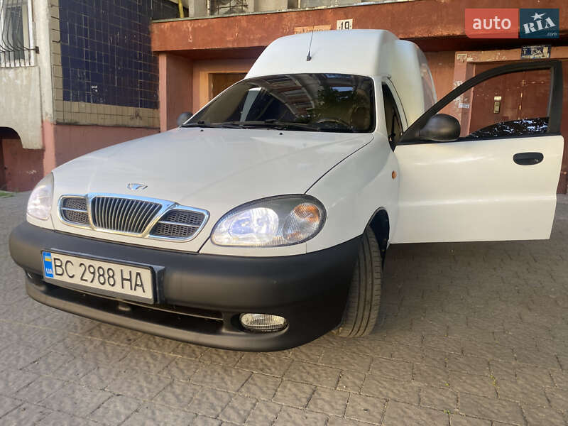 Грузовой фургон ЗАЗ Lanos Cargo 2011 в Львове