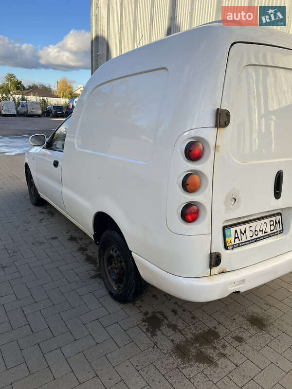 Вантажний фургон ЗАЗ Lanos Cargo 2013 в Житомирі