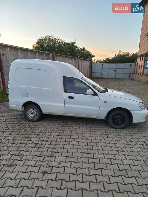 Пикап ЗАЗ Lanos Cargo 2011 в Луцке фото 2 Пикап ЗАЗ Lanos Cargo 2011 в Луцке