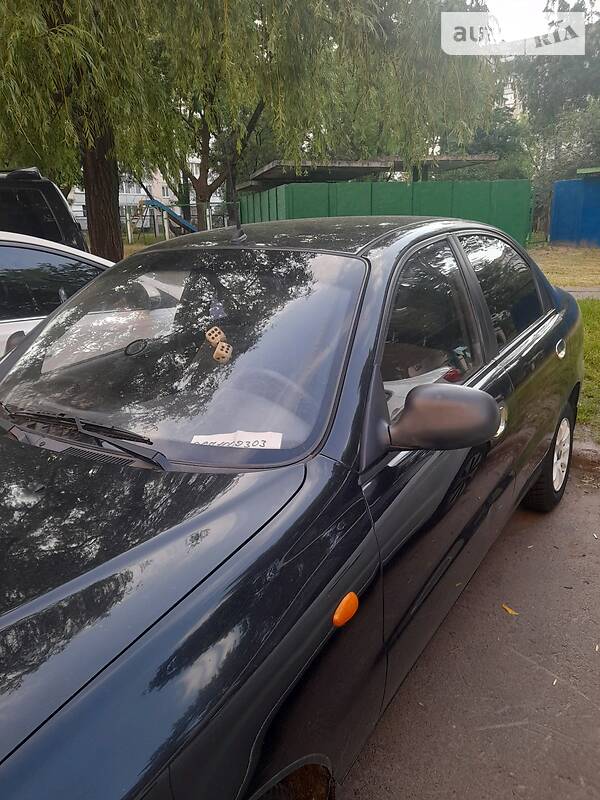 Седан ЗАЗ Lanos 2010 в Киеве