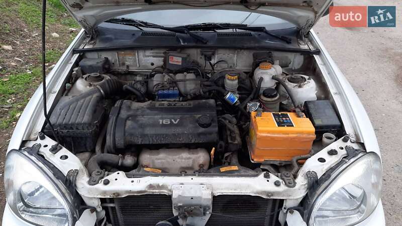 Седан ЗАЗ Lanos 2010 в Дніпрі