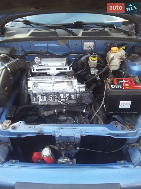 Седан ЗАЗ Lanos 2007 в Иршаве